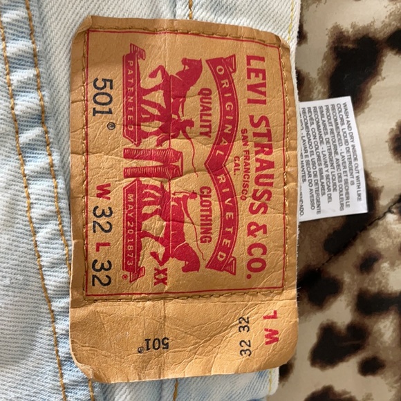 Levi Jeans - Picture 3 of 3